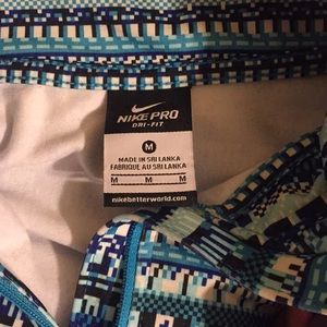 Nike pullover
